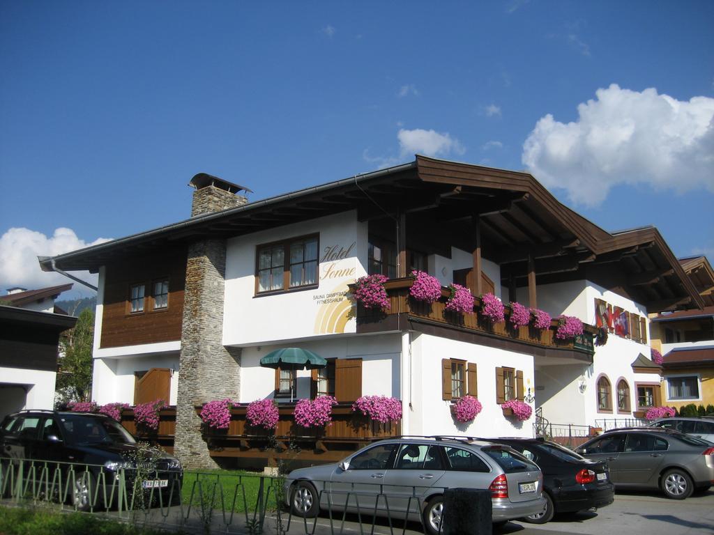 Hotel Sonne St. Johann in Tirol Extérieur photo